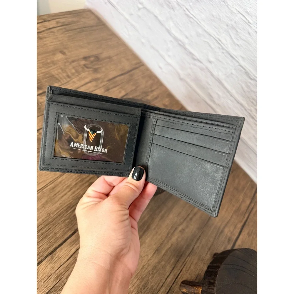 American Bison Mens Black Leather Bifold Wallet with ID‎ Window and Gift Box